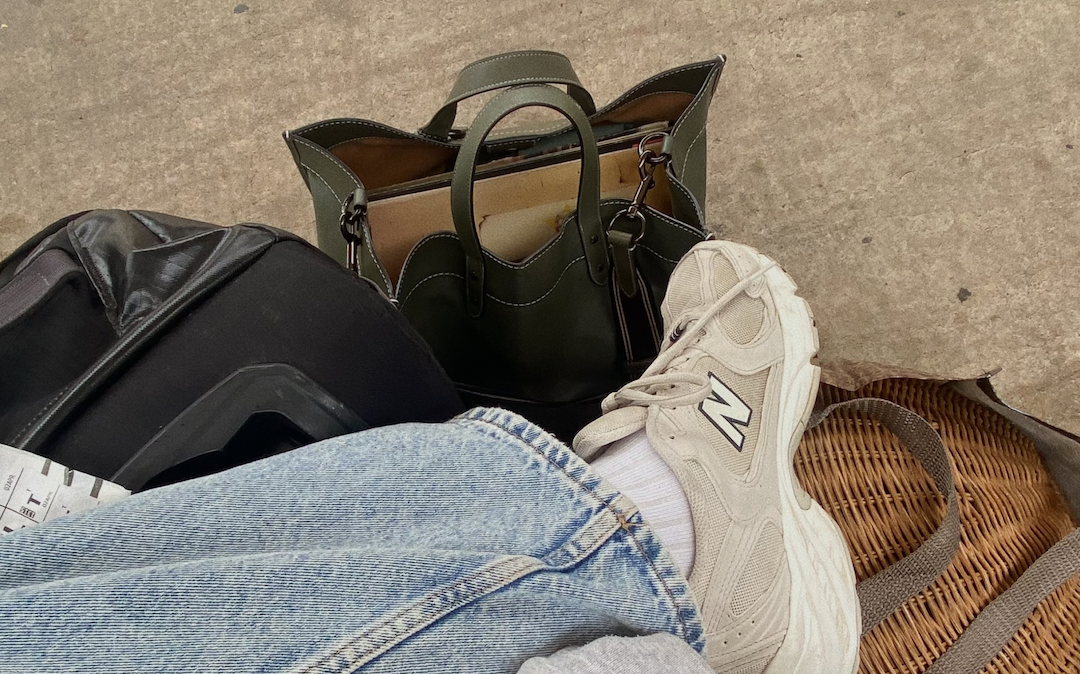 https://arma-karma-landing.s3.eu-west-2.amazonaws.com/blogs/10-top-tips-for-solo-travelling.png
